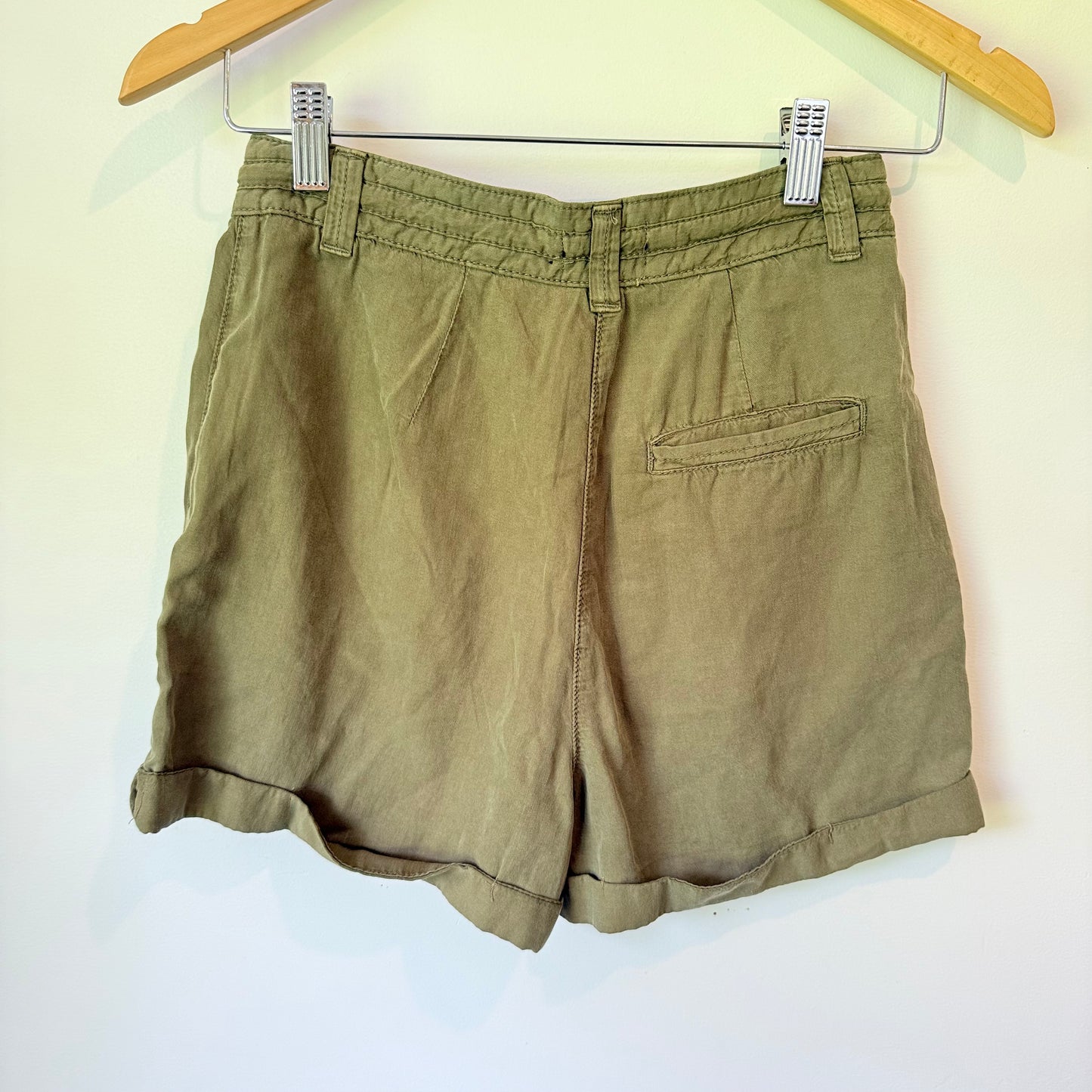 Topshop Khaki Utility Shorts Size 6