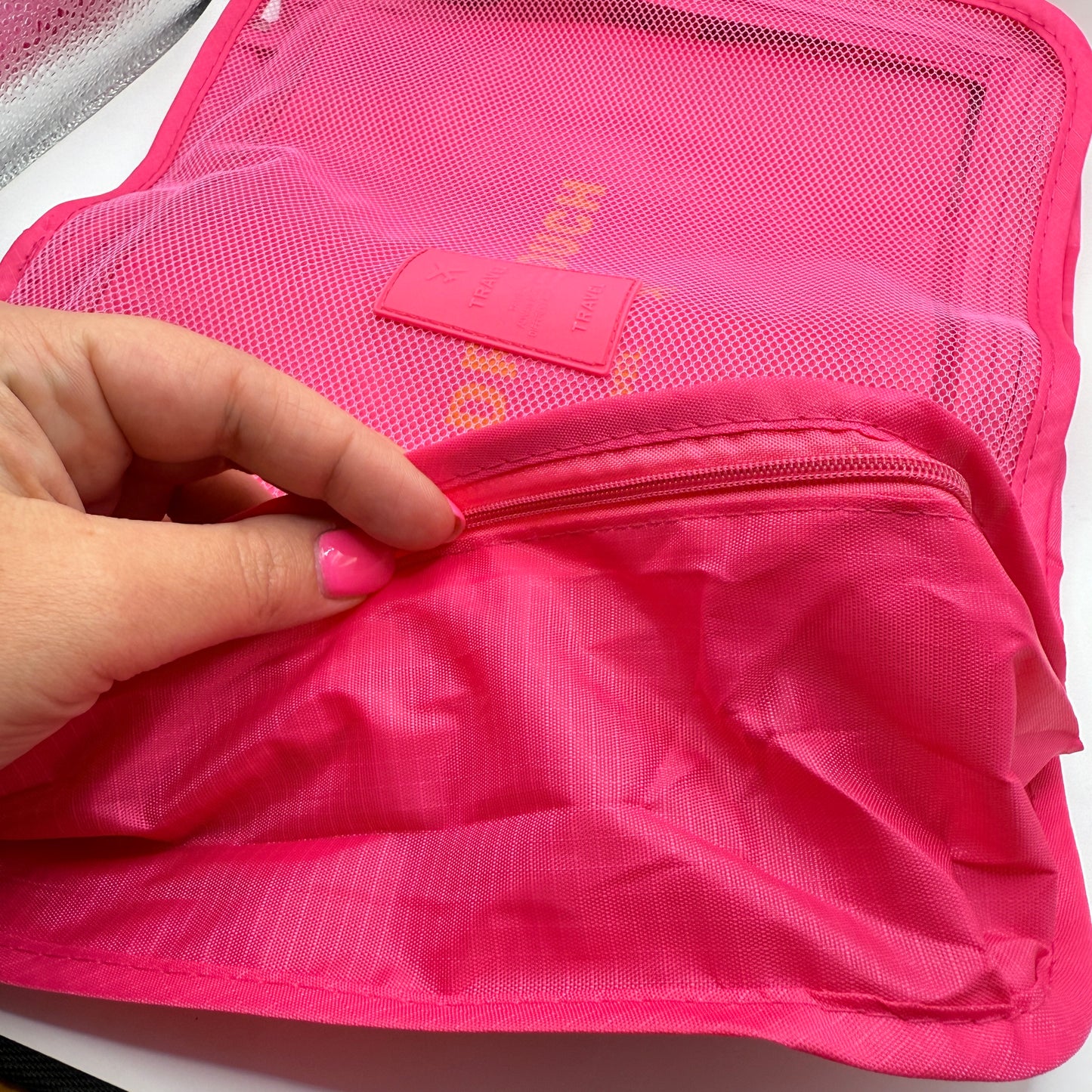 6 Piece Travel Compression Pouch Organiser Set (Hot Pink)