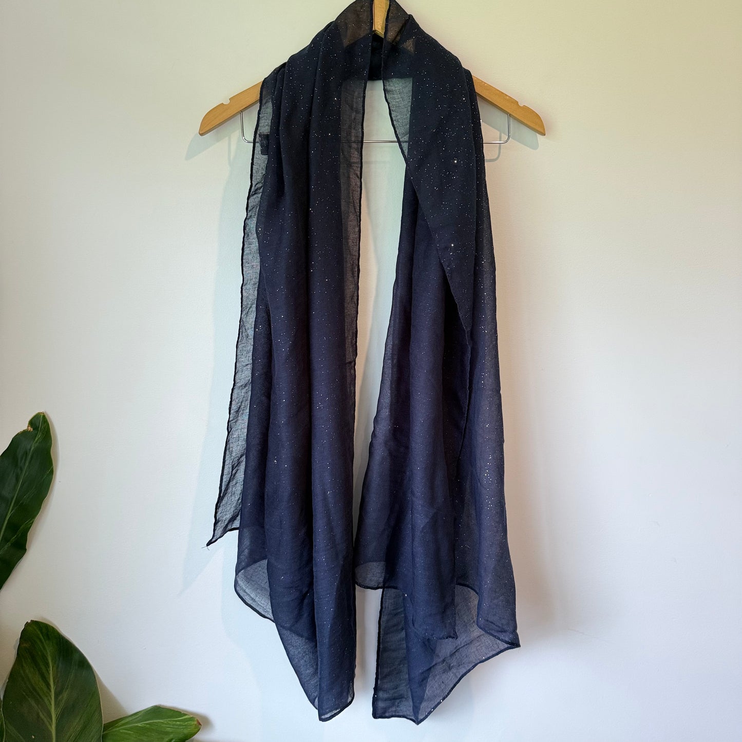 Unbranded Lightweight Sparkle Scarf - Navy & Gold