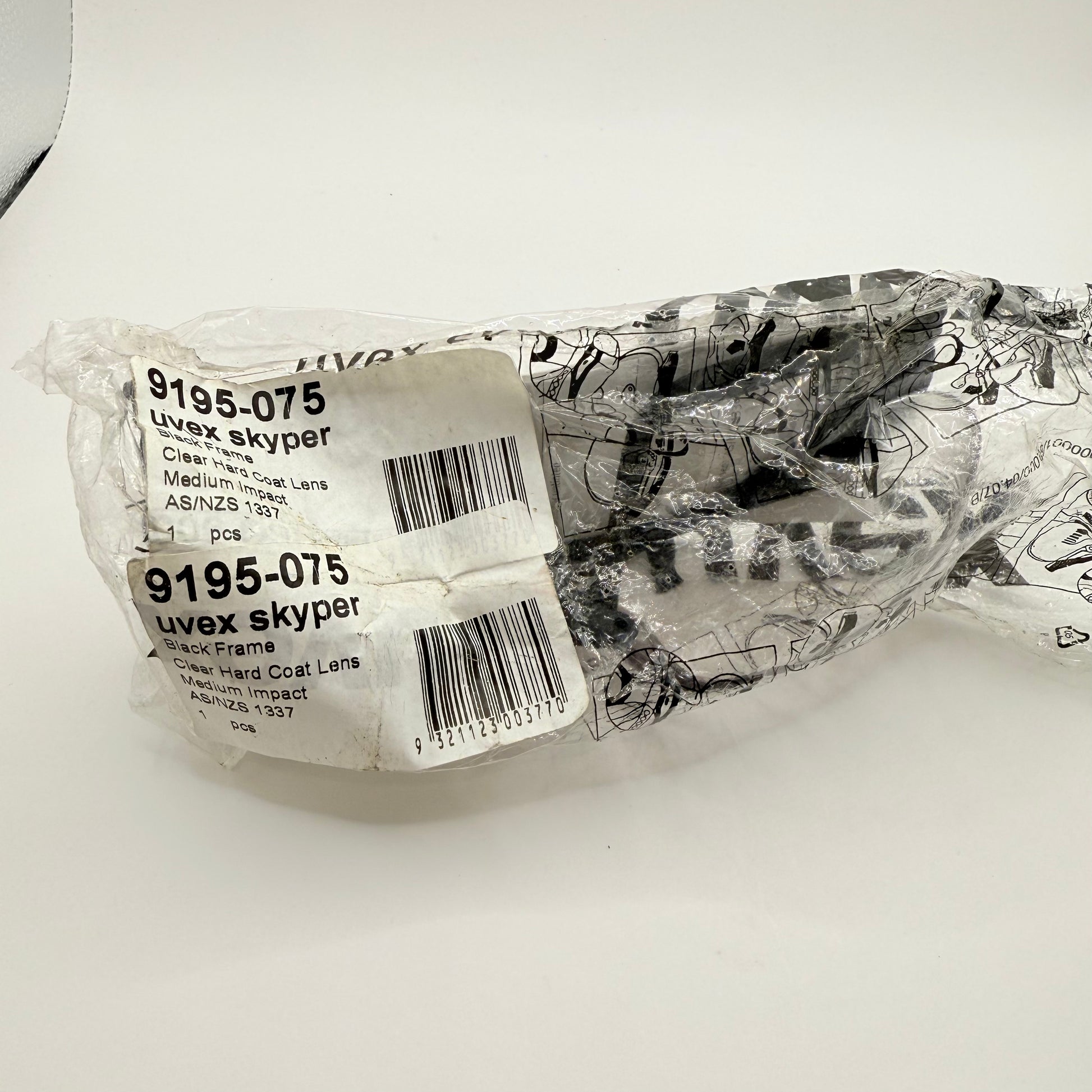 Uvex skyper safety glasses - clear hard coat lens - as/nzs 1337 certified - safety glasses home&living materials