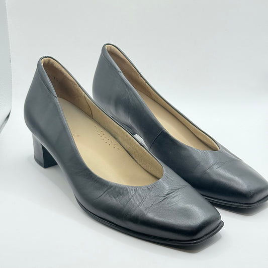 Ziera Shoes Black Leather Square Toe Pumps Size 40
