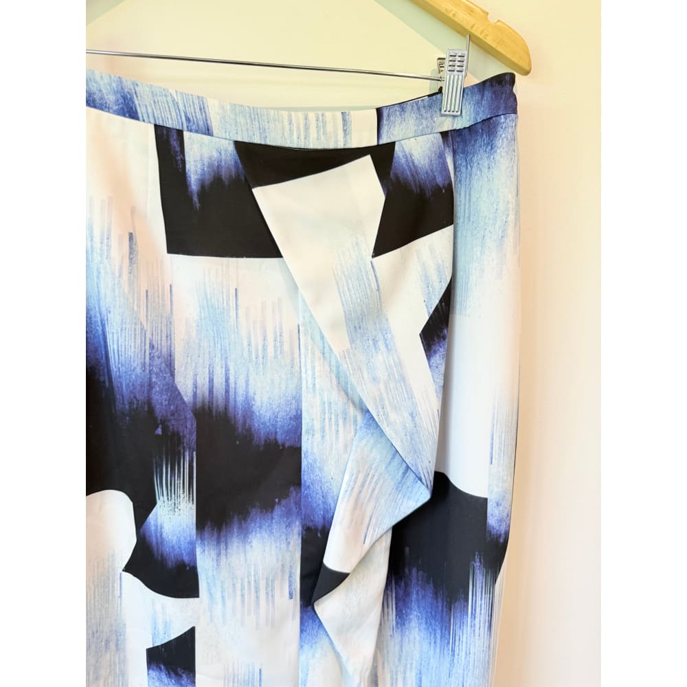 Cooper st size 14 abstract print ruffle midi skirt - skirts bottom - condition: used women’s apparel