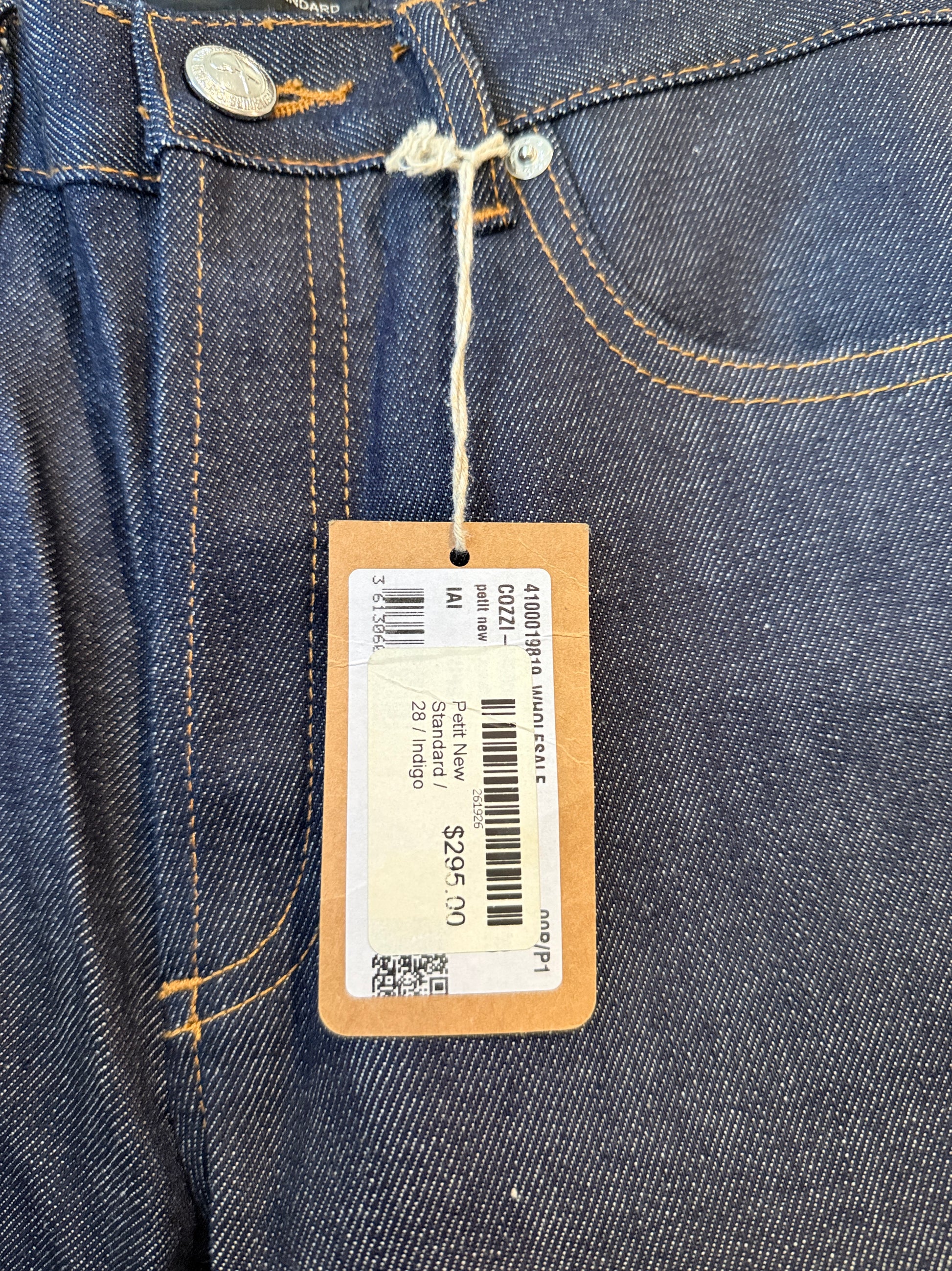 A.P.C. Petit New Standard jeans size 28 retail tag