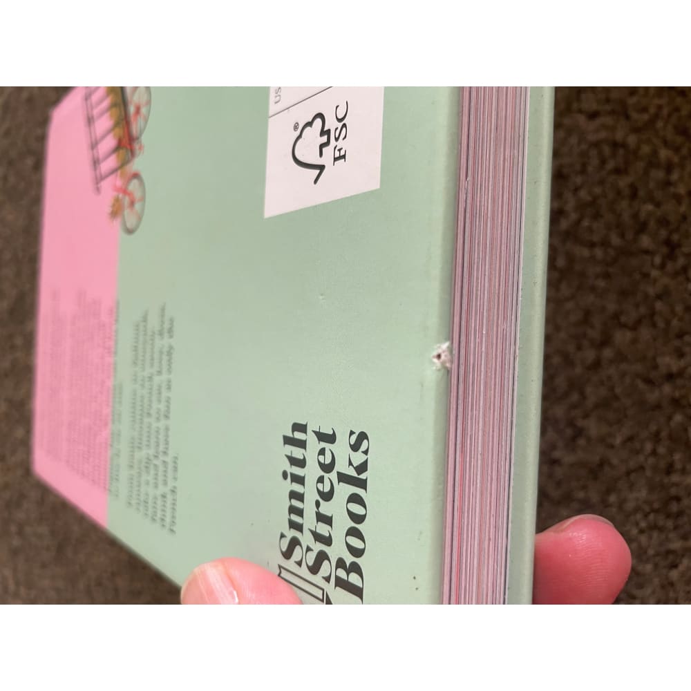How to be french by janine marsh - books printed media