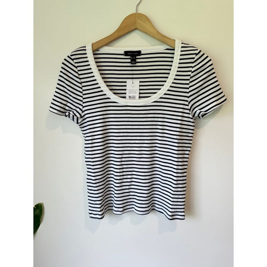 New look size 16 (14 fit) black and white striped crop top - t-shirts top women’s apparel