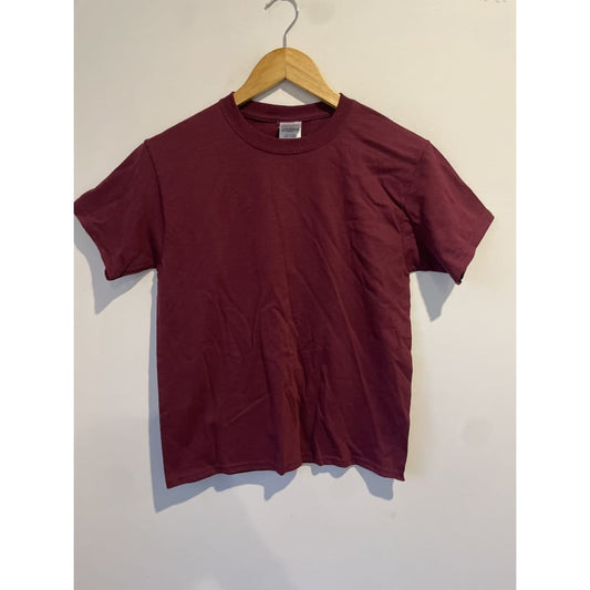 Brand new gildan cotton t-shirt (suit 8-10) - t-shirts clothing & fashion - tee - top women’s apparel