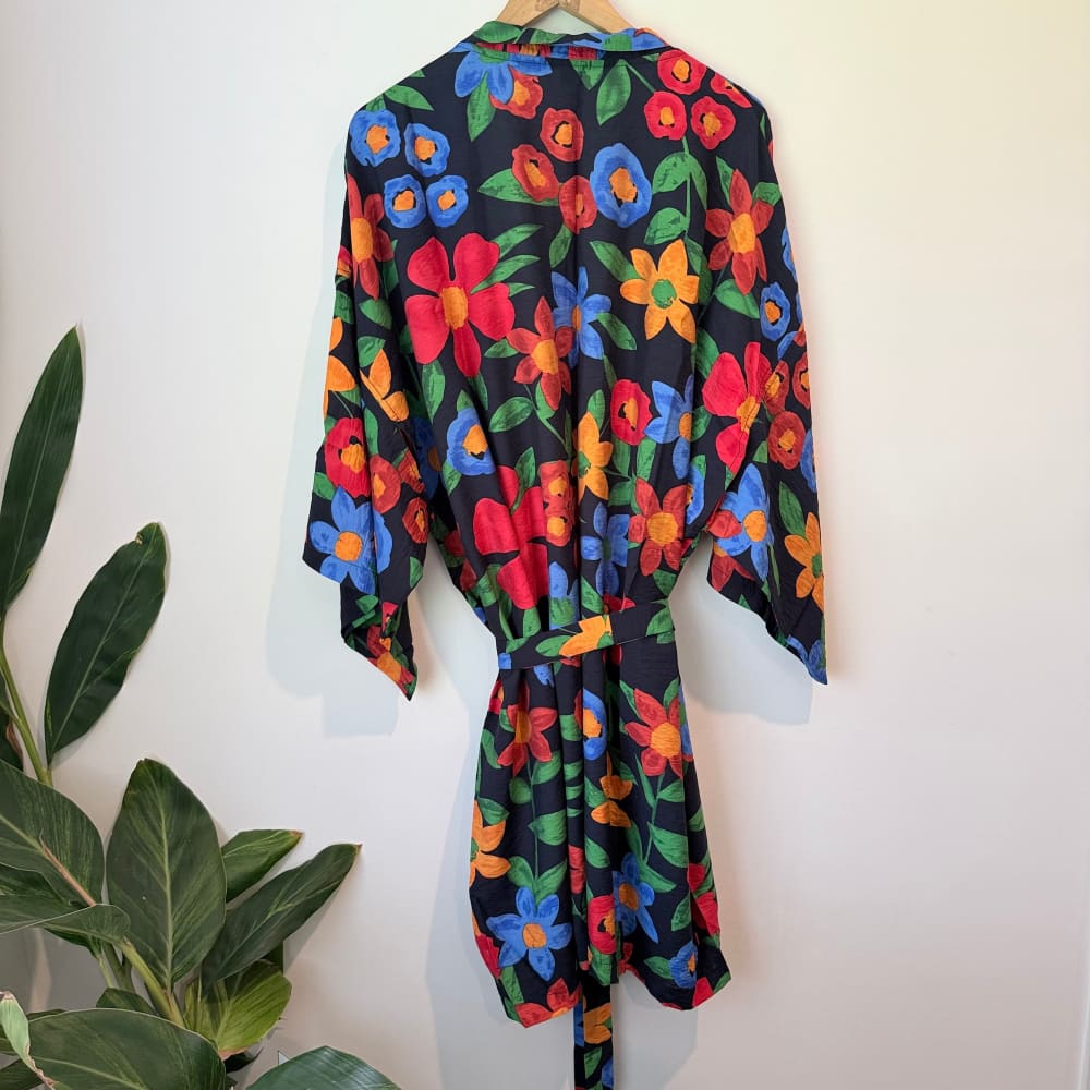 Carly harris size m/l floral kimono with tie rrp $245 - kimonos top women’s apparel