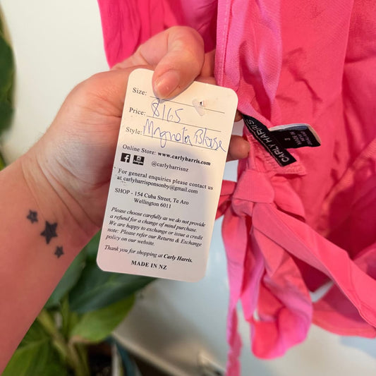 Carly harris magnolia wrap blouse – size 3 (nz 12 fit) – green & pink - blouses top women’s apparel