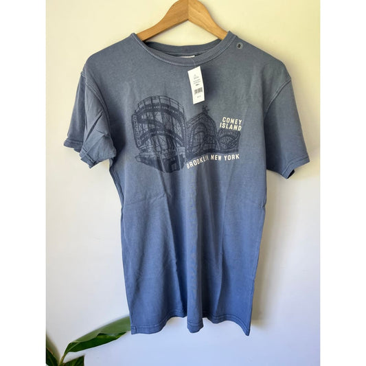 Brooklyn beach shop coney island print size s oxford blue t-shirt - t-shirts tops men’s apparel