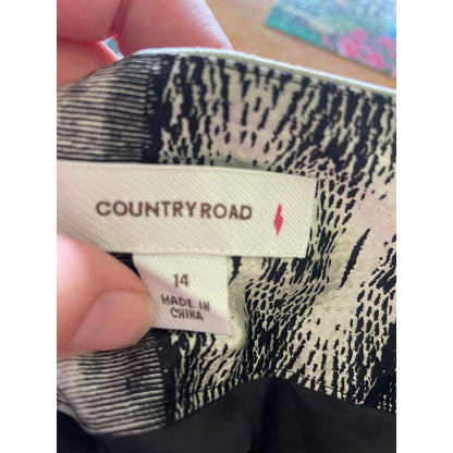 Country road size 14 100% silk skirt - skirts bottom - condition: used women’s apparel