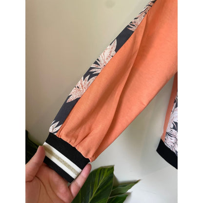 Et alia size xs rylee top - sweatshirts clothing & fashion - designer clearance - sweatshirt - top women’s apparel