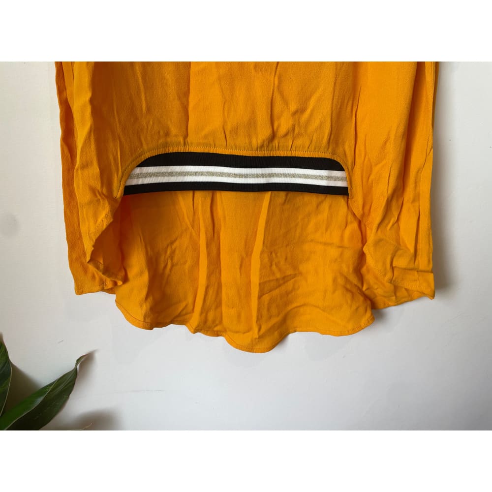 Zafina size 8 top - clothing tops blouse - clothing & fashion - designer clearance - top women’s apparel