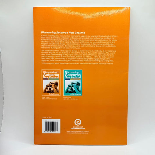 Discovering aotearoa new zealand by julia burton - print books what’s new printed media