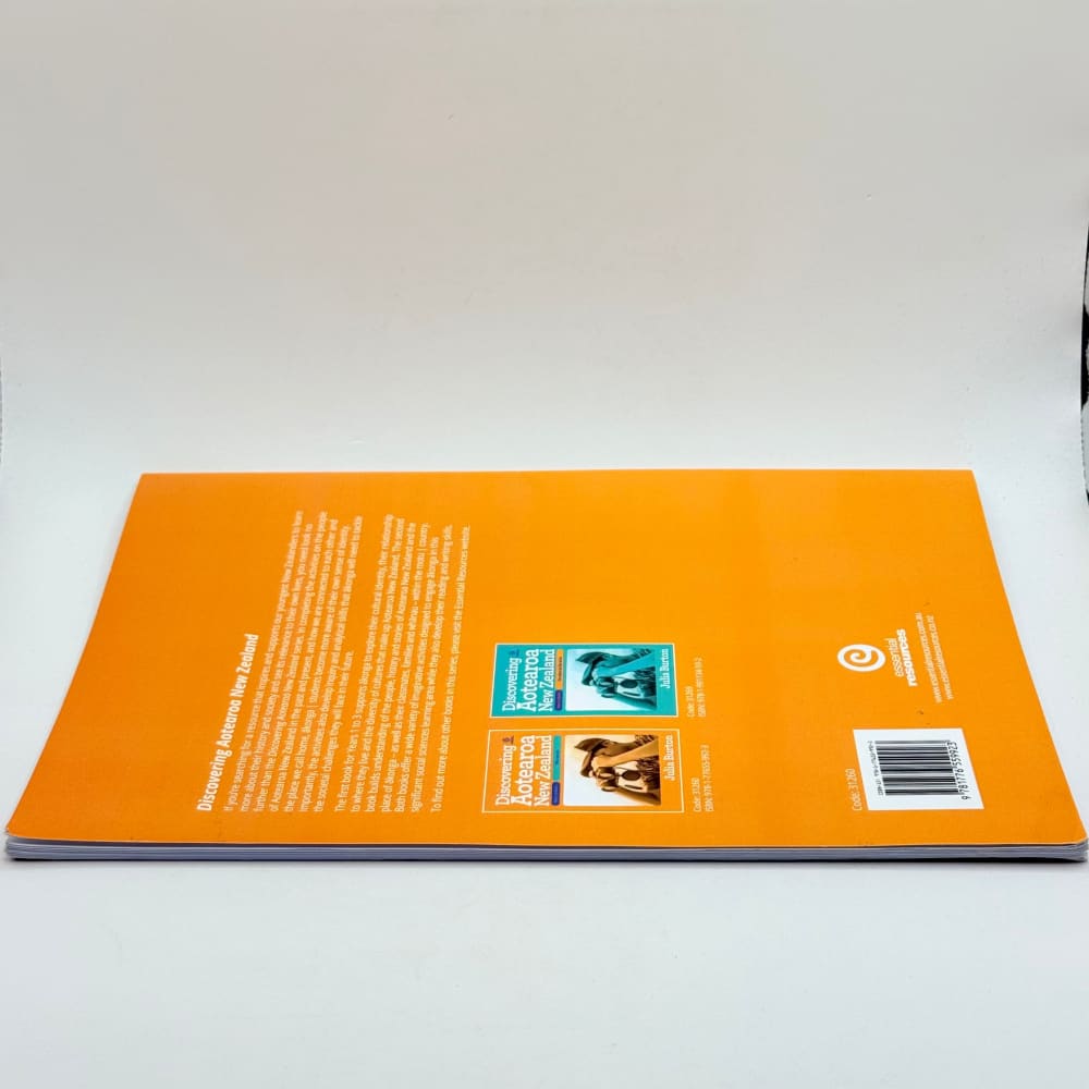 Discovering aotearoa new zealand by julia burton - print books what’s new printed media