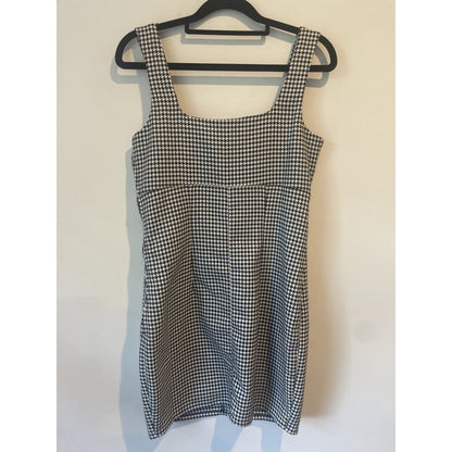 Divided size 8 houndstooth mini dress - dresses clothing & fashion - dresses women’s apparel