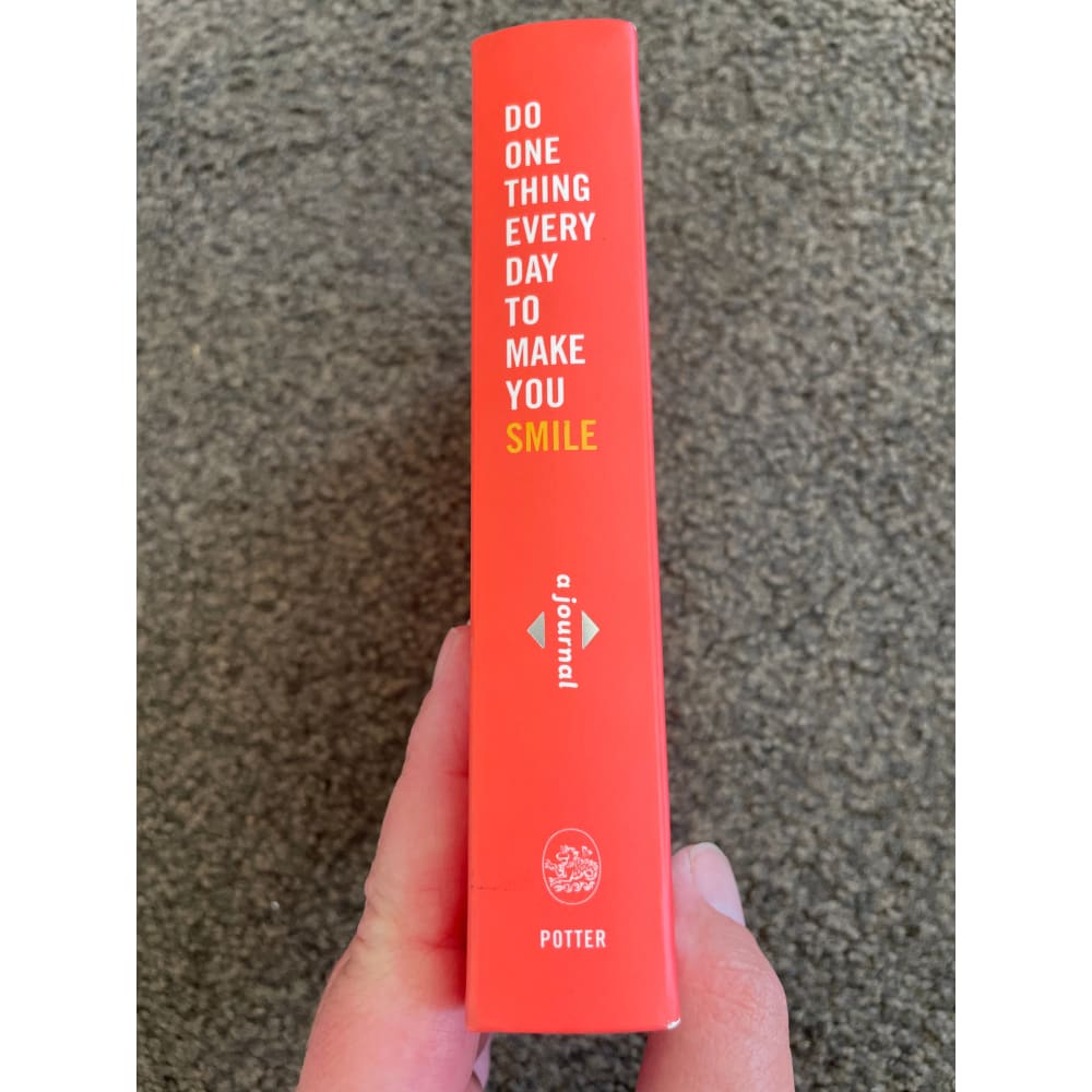 Do one thing every day to make you smile: a journal - journals printed media