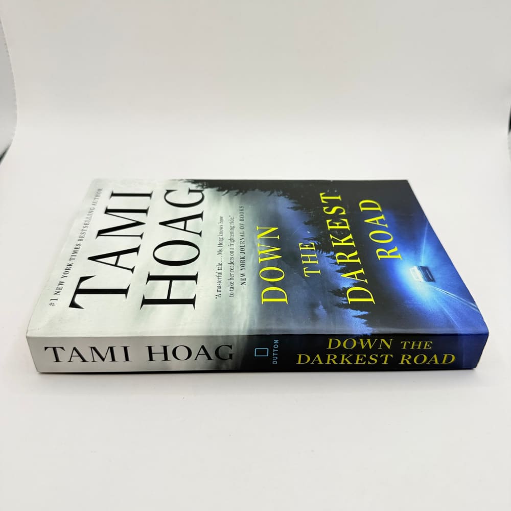 Down the darkest road by tami hoag - print books what’s new printed media