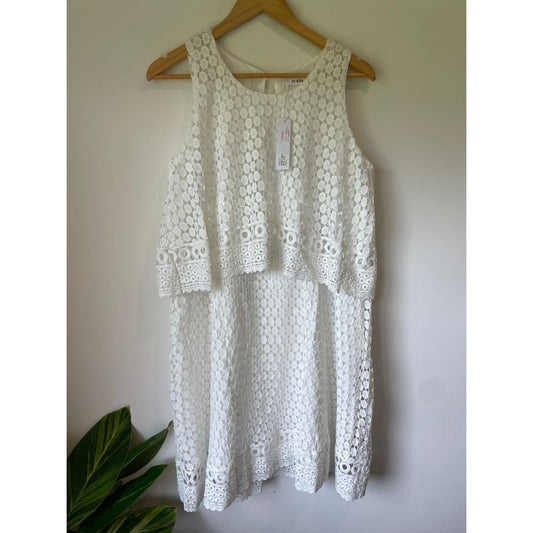 Et alia designer dress – size s – minor marks - dresses clothing & fashion - designer clearance - dresses women’s