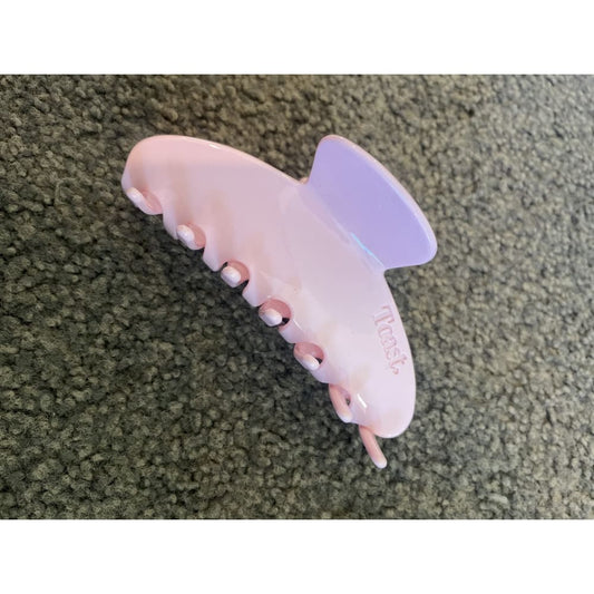Toast. Florence claw clip rrp $25 - hair pins claws & clips clips - hair accessories fashion accessories
