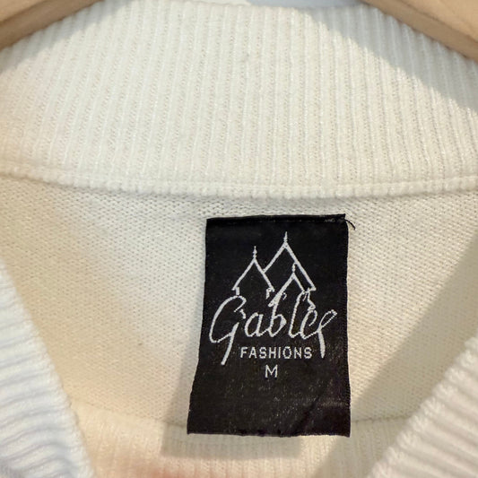 Gables fashions size medium cream mock neck 100% acrylic sweater - sweaters condition: used - top women’s apparel