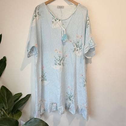 Helga may light blue linen dress with swan print (one size) - tunics condition: used - top women’s apparel