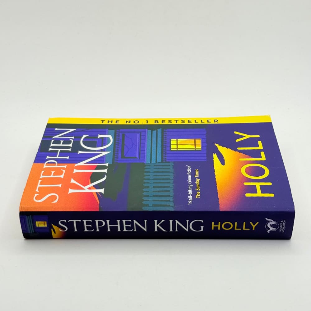 Holly by stephen king - print books what’s new printed media