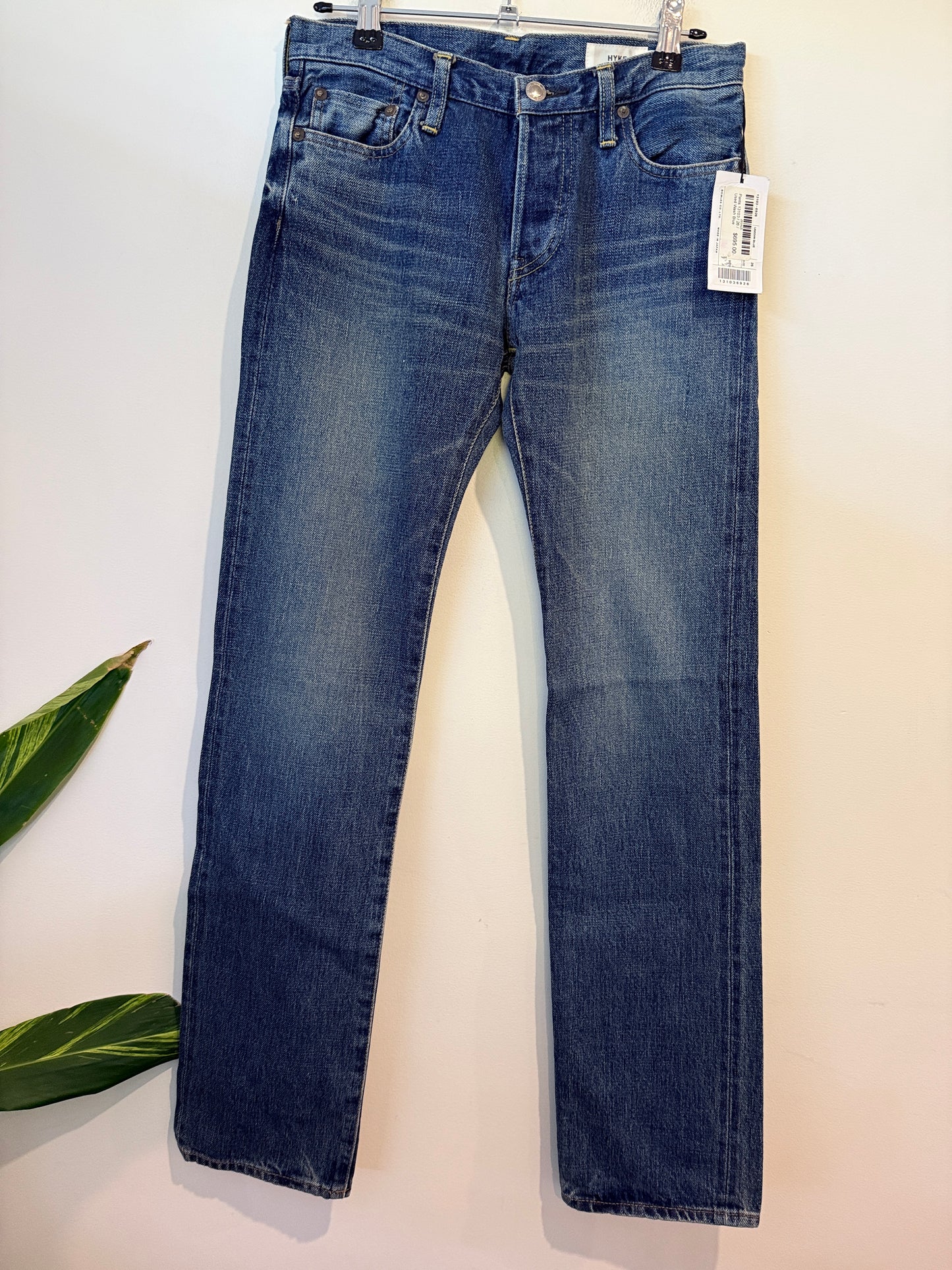 HYKE Used Wash Blue jeans size 26 front view