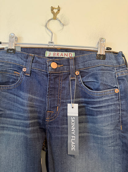 J Brand Martini Skinny Flare jeans size 26 waistband and hangtag