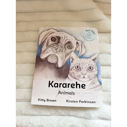 Kararehe animals by kitty brown and kirsten parkinson - print books printed media