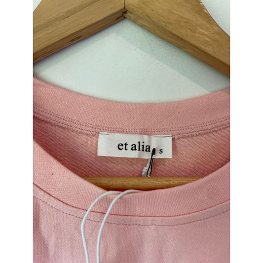 Et alia keaton tee – size m – brand new - t-shirts blouse - clothing & fashion - designer clearance women’s apparel