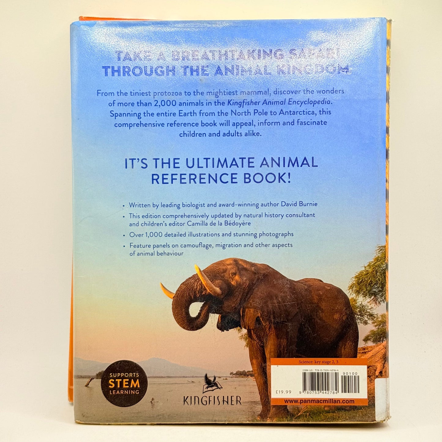 Kingfisher animal encyclopedia by david burnie - print books condition: used - what’s new printed media