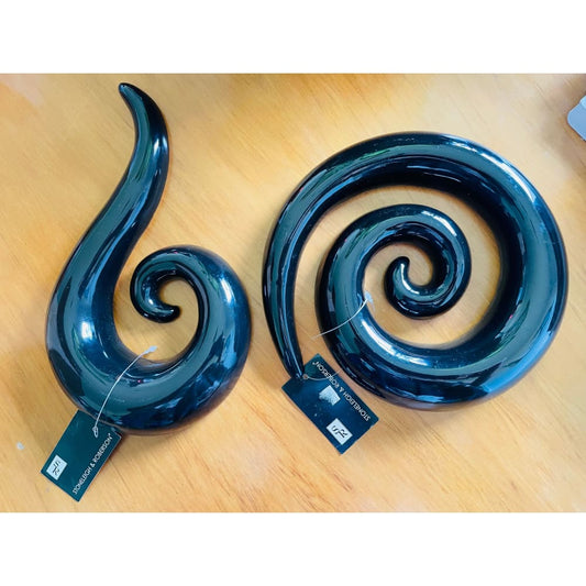 Set of 2 stonleigh & roberson black ceramic koru wall hangings - sculptures & statues home&living materials