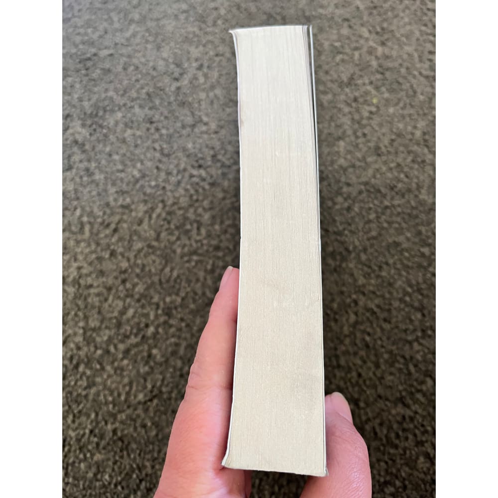 The burning room by michael connelly - books printed media