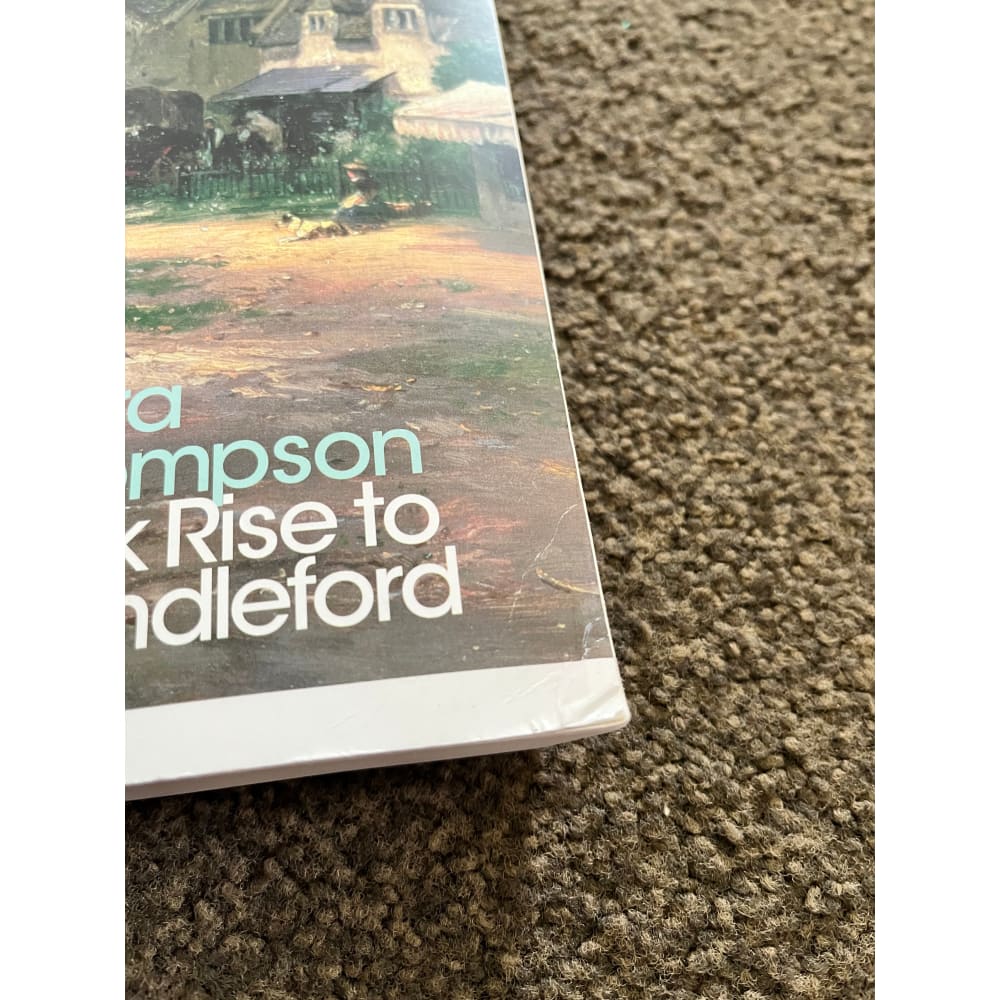 Lark rise to candleford by flora thompson - print books printed media