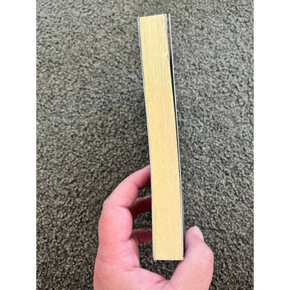 Heroic by phil earle - books condition: used printed media