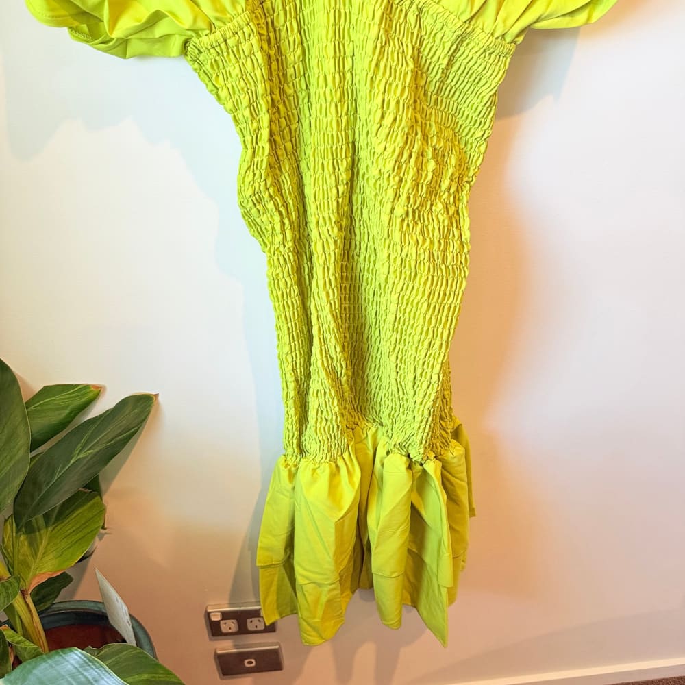 Lime green shirred bodice ruffle midi dress 3xl - dresses top women’s apparel