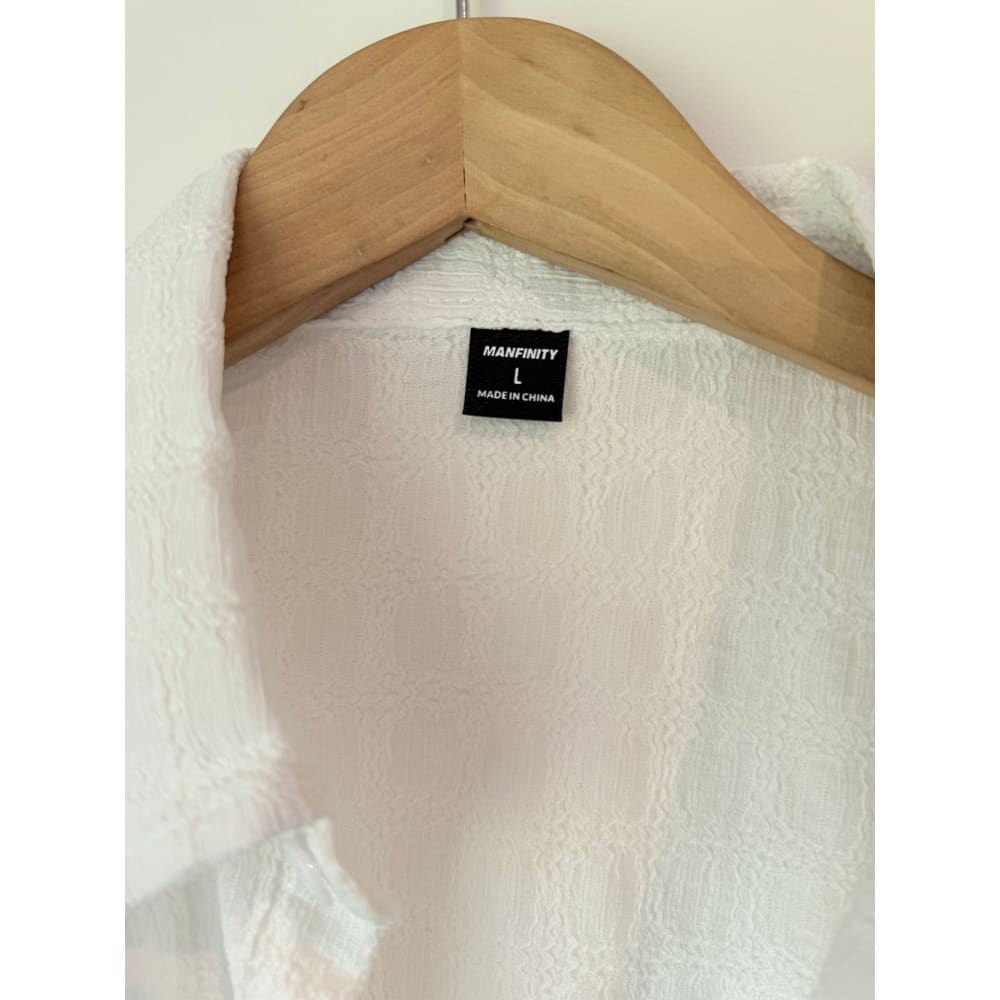 Manfinity size l white textured short sleeve shirt - shirts tops men’s apparel