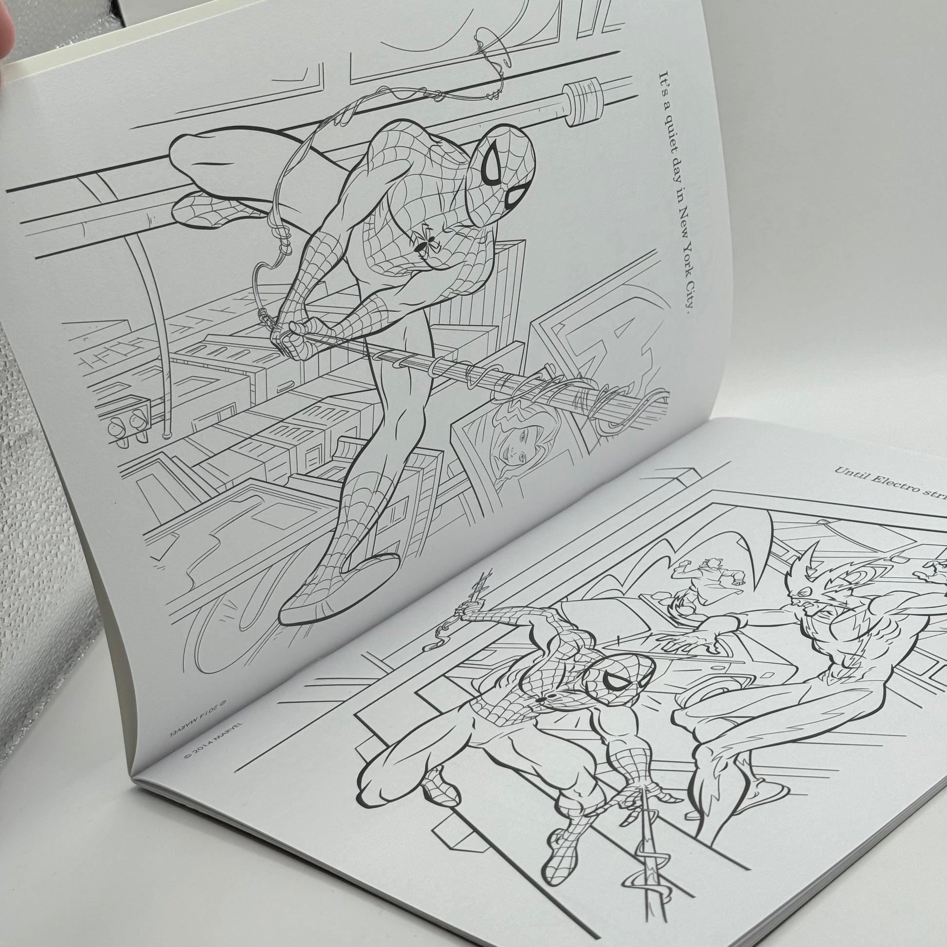Marvel ultimate spider-man colouring book - coloring books & pads crafts