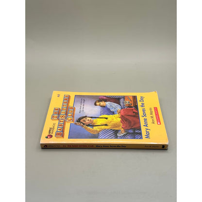 Mary anne saves the day (the baby-sitters club #4) by ann m. Martin - print books printed media