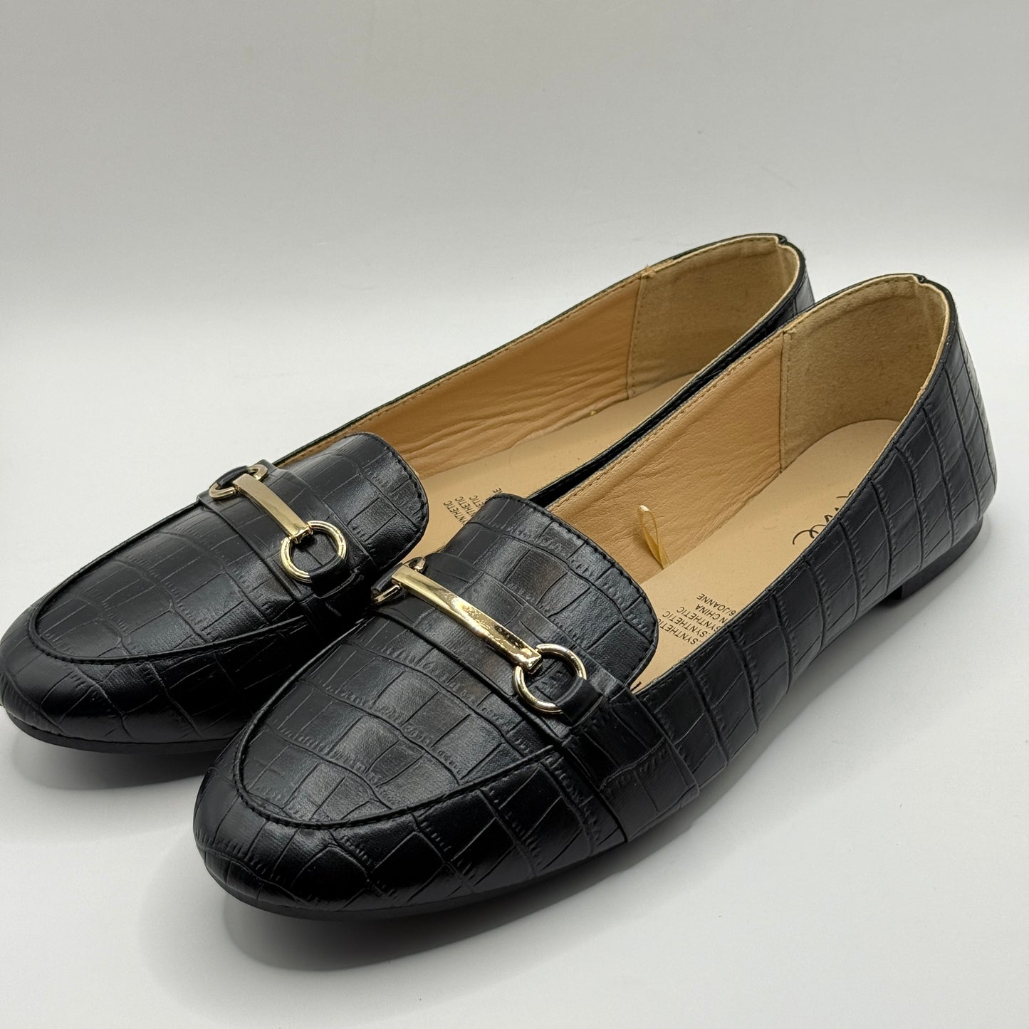 &me Black Croc-Embossed Loafers (Size 10)