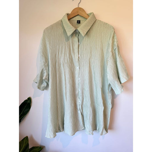 Shein curve size 3xl mint green crinkled shirt - shirts top women’s apparel