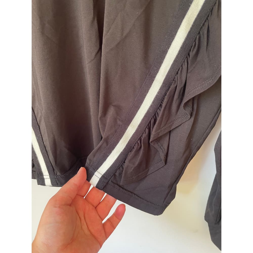 Et alia size xs gretchen top - clothing tops clothing & fashion - designer clearance - top women’s apparel