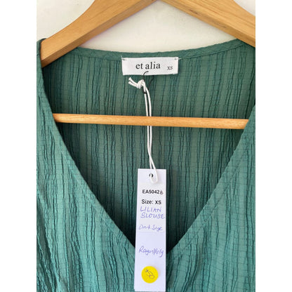 Et alia size xs lilian blouse - clothing tops blouse - clothing & fashion - designer clearance - top women’s apparel