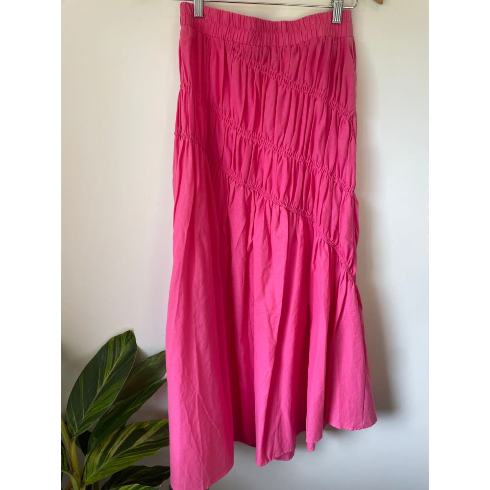 Aiyana size 10 skirt - dresses bottom - clothing & fashion - designer clearance - skirt - top women’s apparel