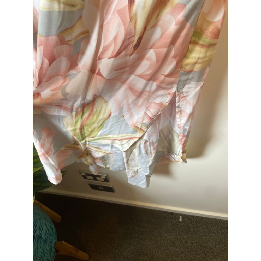 Sunny girl size 14 floral dress - dresses clothing & fashion - designer clearance - dresses - top women’s apparel