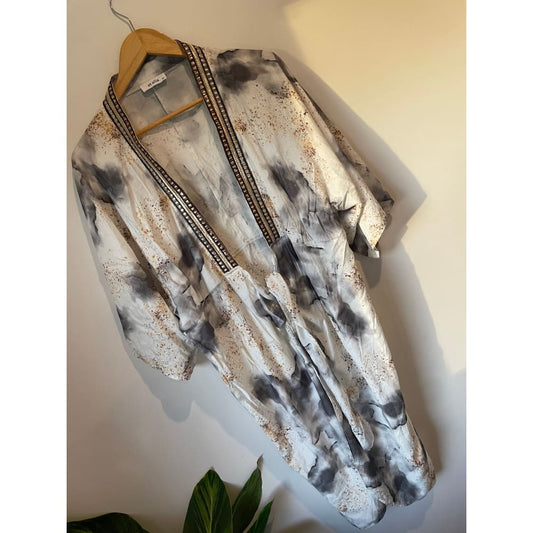 Et alia size xs (or bigger) tie front kimono - kimonos clothing & fashion - designer clearance - kimono women’s apparel