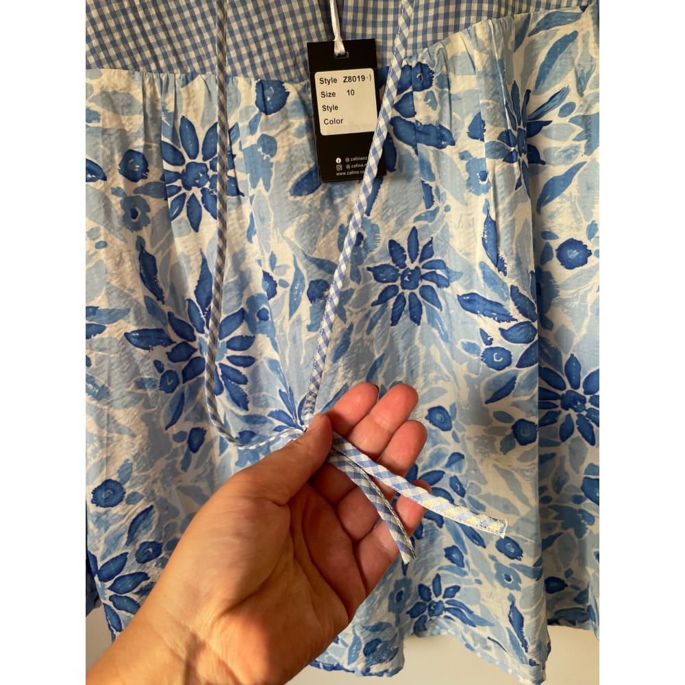 Zafina size 10 floral top - clothing tops blouse - clothing & fashion - designer clearance - top women’s apparel