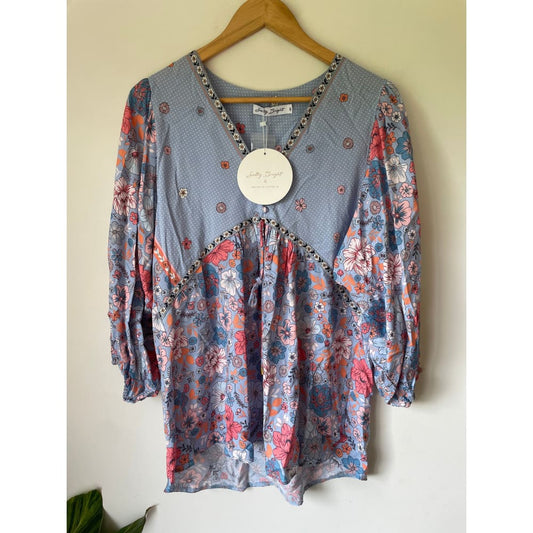 Salty bright size 8 rayon dress - clothing tops blouse - clothing & fashion - designer clearance - top women’s apparel