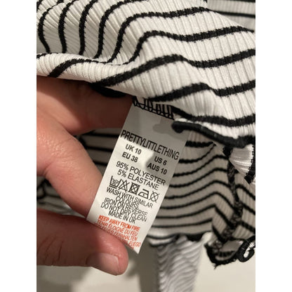 Bnwt prettylittlething size 10 frill edge bardot top - clothing tops clothing & fashion - long sleeve - top women’s