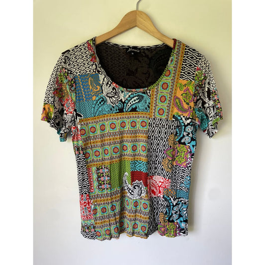 Mesmerise size m mosaic print top - t-shirts condition: used - top women’s apparel